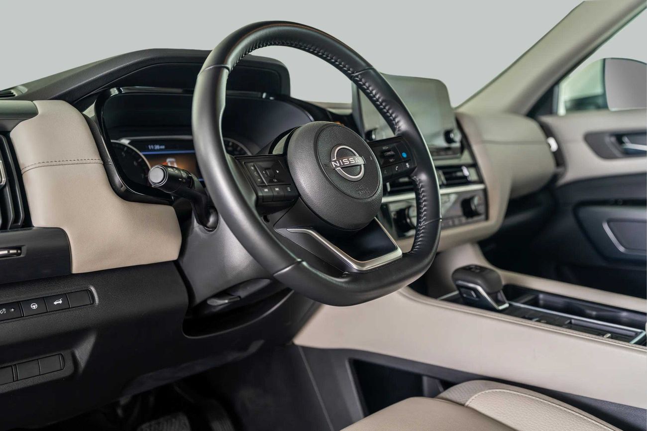 Nissan Pathfinder SV 3.5