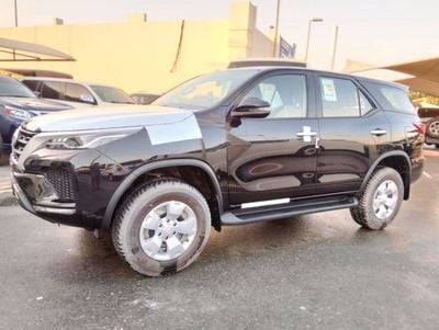 Toyota Fortuner GX2 Toyota Fortuner 2.4 Basic 2024