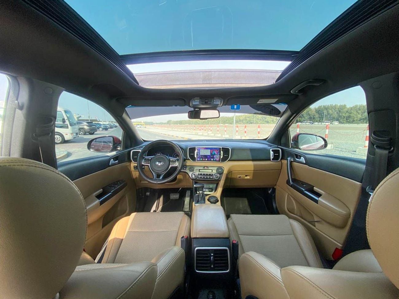 Kia Sportage EX 2.0L (165 HP) FWD Kia Sportage 2.0L 2018 GCC, accident-free Excellent Condition