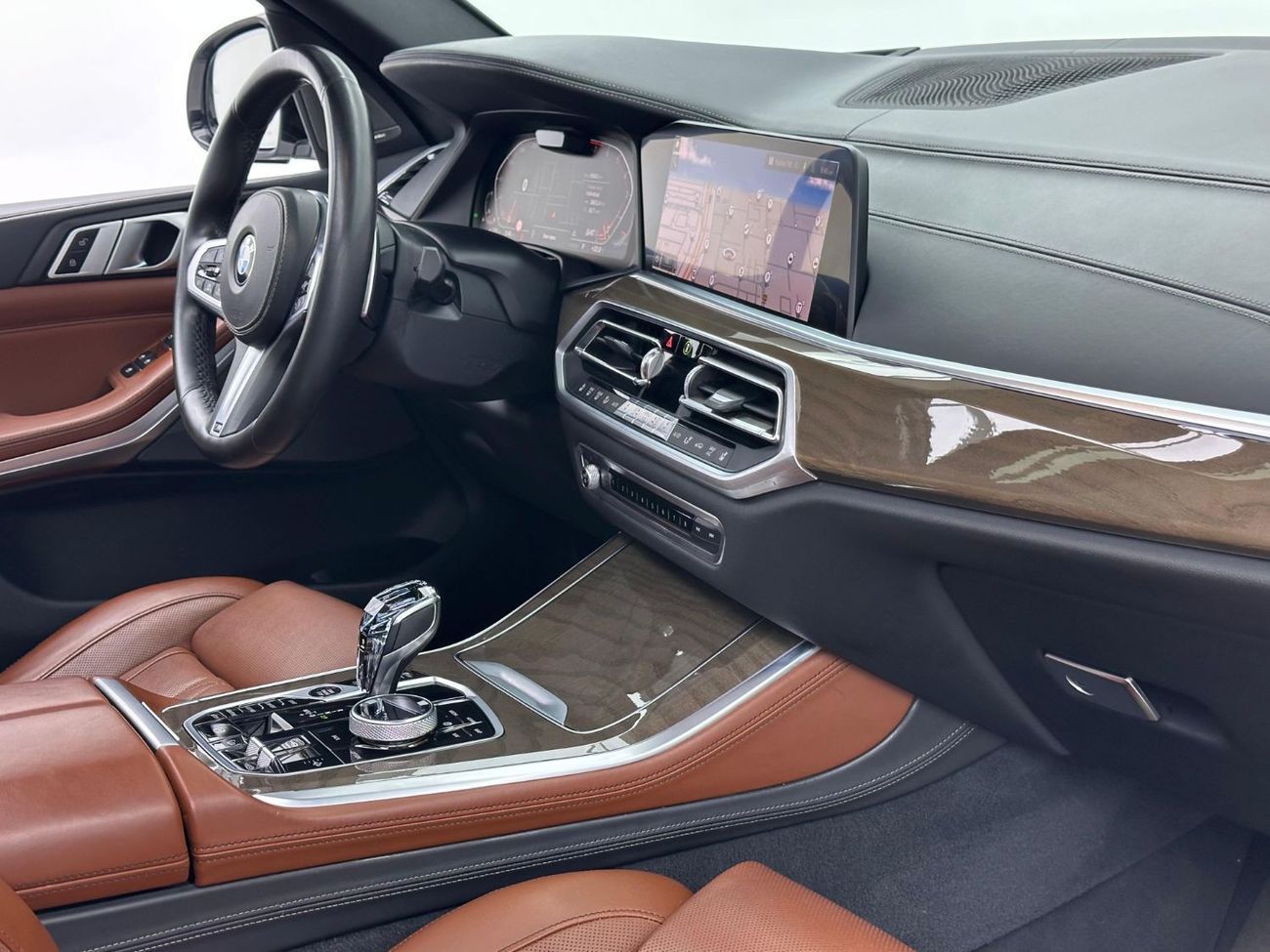 بي أم دبليو X5 2019 BMW X5 xDrive40i M-Kit, Warranty, Full BMW Service History, Excellent Condition, GCC