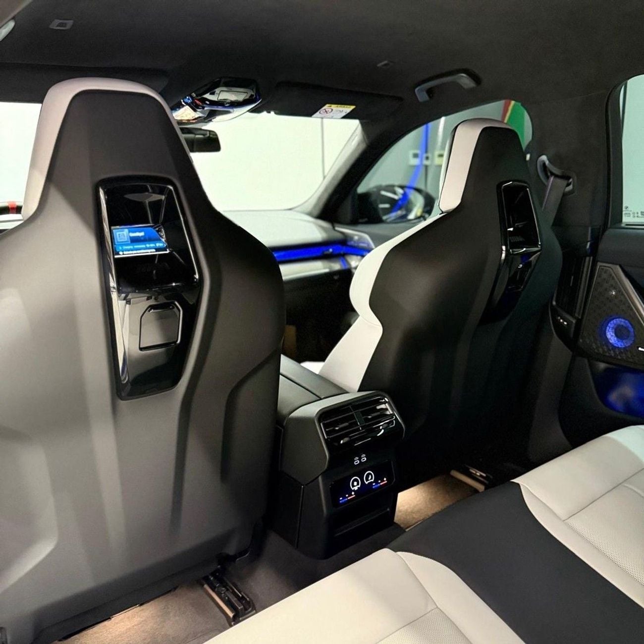 BMW M5 MASTERCLASS BMW 5 Series M5 2026 GCC specs