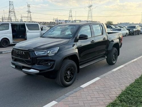 Toyota Hilux ADVENTURE Hilux GR sport 2.8L diesel 2026 full option