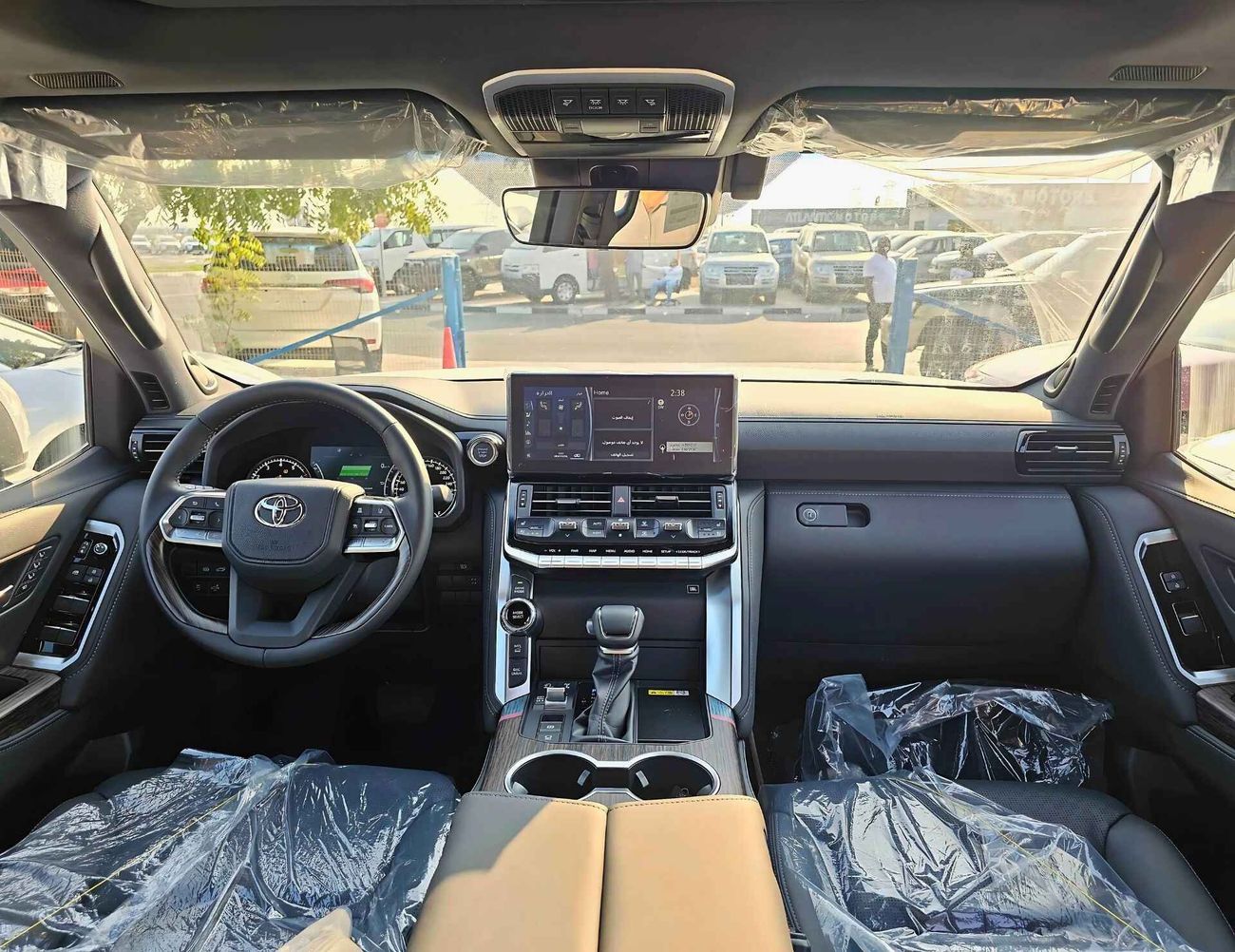 Toyota Land Cruiser VX TWIN TURBO / 3.5L V6 / JBL SPEAKERS / BIG DVD / FULL OPTION (CODE # 69037)