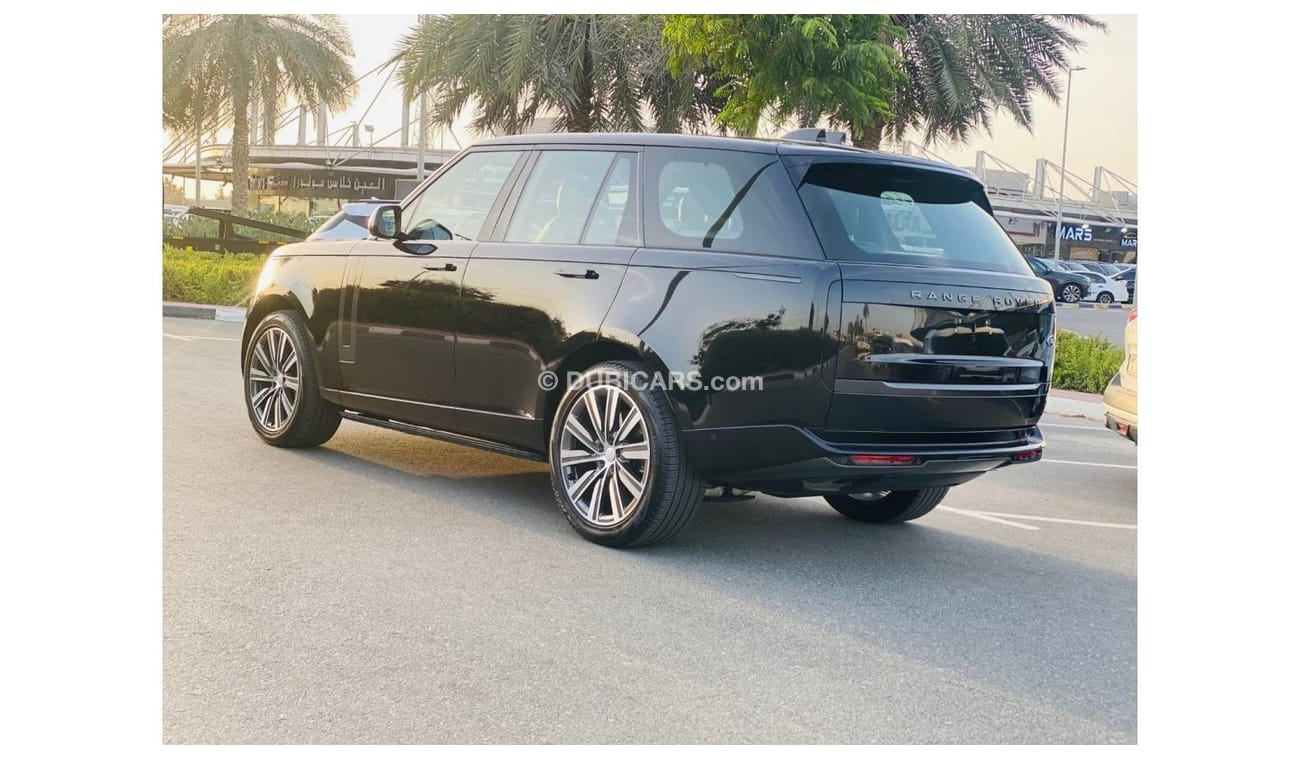 لاند روفر رينج روفر GCC SPEC UNDER WARRANTY AND SERVICE CONTRACT