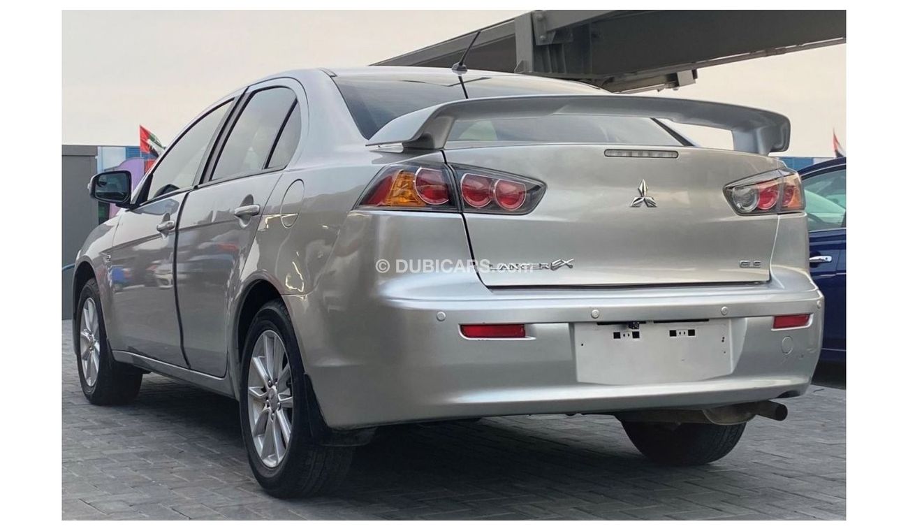 Mitsubishi Lancer GLS GCC 1.6 very good condition without accident