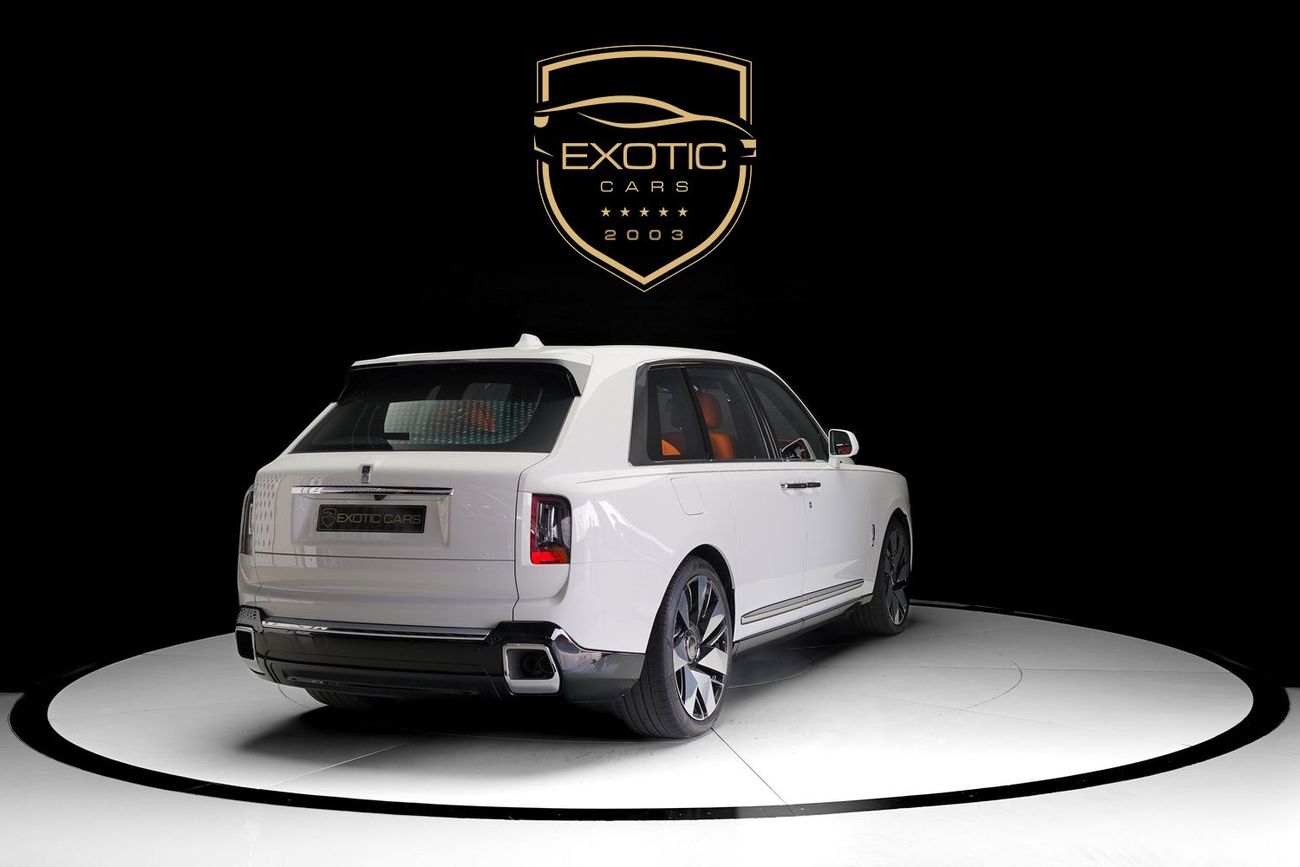 Rolls-Royce Cullinan SILVER BADGE