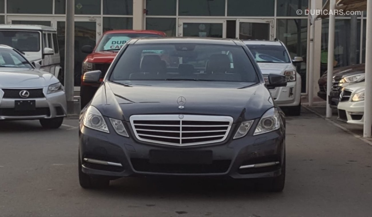 Mercedes-Benz E 350 2013 GCC car prefect condition full service full option low mileage