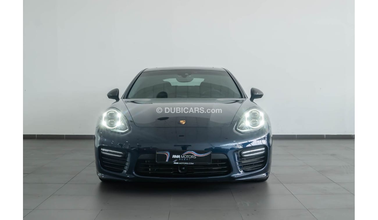 Porsche Panamera 2016 Porsche Panamera GTS / High Option / Sport Chrono Package & Sports Exhaust