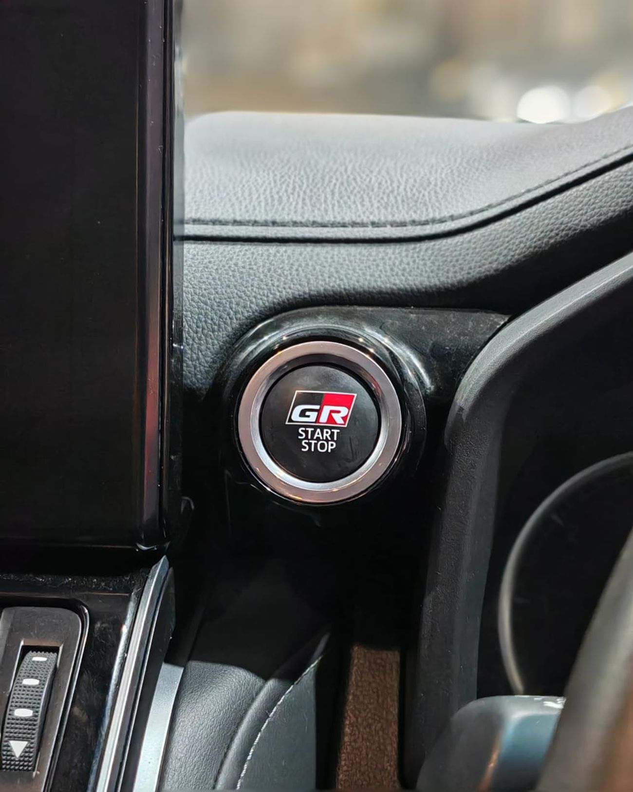 Toyota Land Cruiser GXR4 3.3L