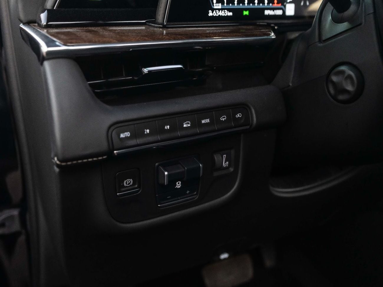 كاديلاك إسكالاد Escalade-V 6.2L