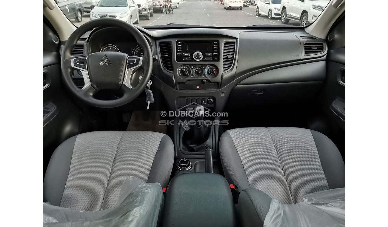 Mitsubishi L200 GLX, 2.4L Diesel, M/T, 4WD, Black Rims (Code # MLP07)