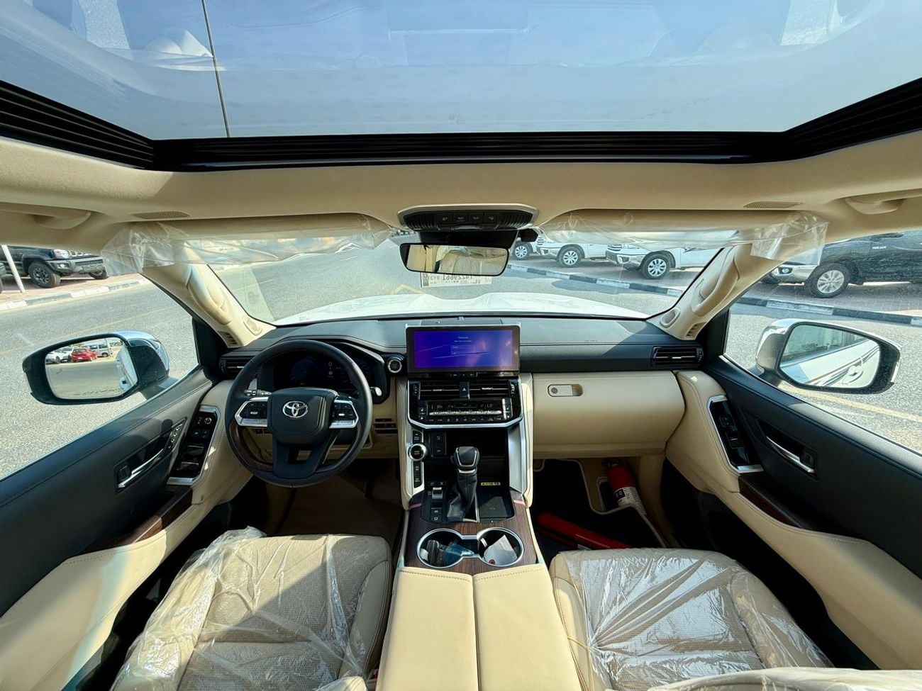 تويوتا لاند كروزر Toyota Land Cruiser VXR 3.5L 2026 White