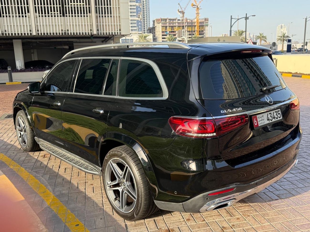 مرسيدس بنز GLS 450 Premium + 3.0L (389 HP)
