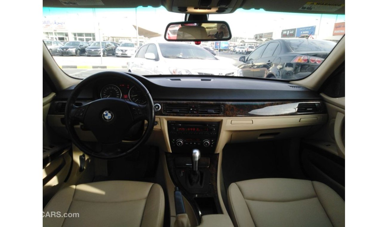 BMW 328i