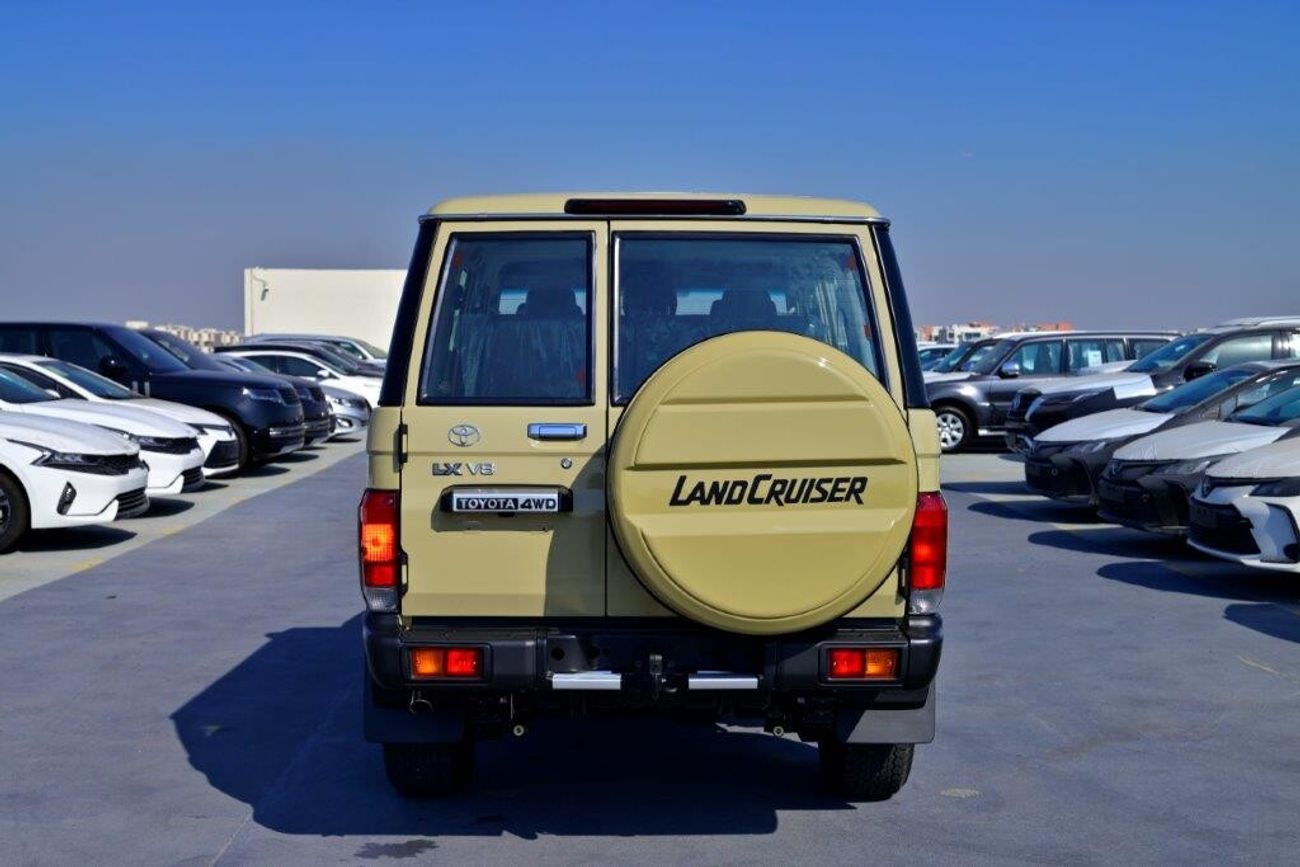 تويوتا لاند كروزر 70 76  LX-Z V8 4.5L TURBO Manual