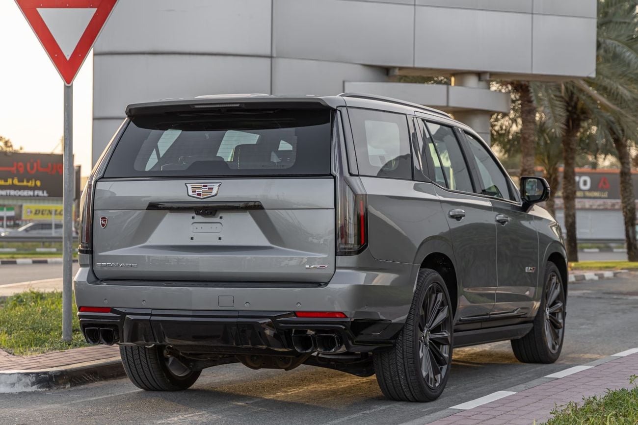 Cadillac Escalade Escalade-V 6.2L Cadillac Escalade | V | 2025 | GCC | Warranty available with Al Kendy + Service Cont