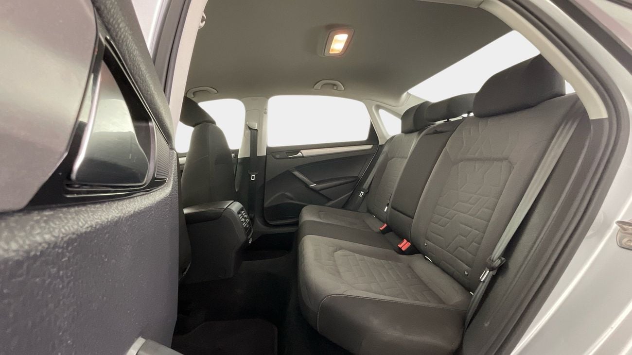 فولكس واجن باسات Trendline | شامل الضمان | 0 ﺪﻔﻋﺓ ﺃﻮﻟﻯ