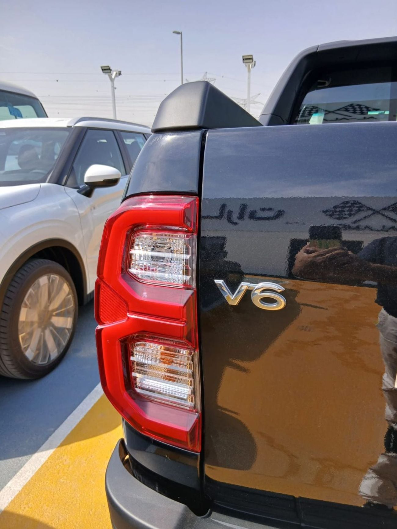 تويوتا هيلوكس | Toyota Hilux Adventure 4.0L V6 | Double Cabin Pickup | Petrol | 4WD | GCC Specs | Exp