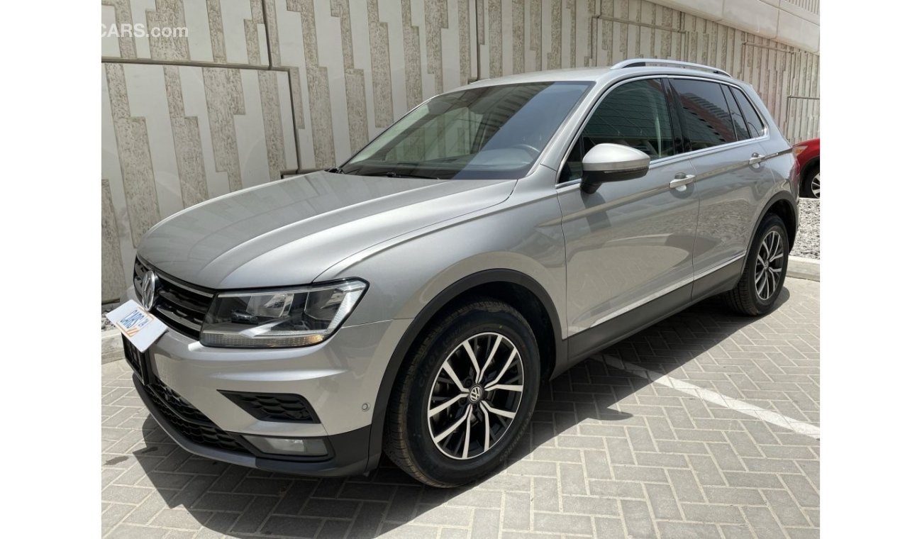 Volkswagen Tiguan 2.0L | GCC | EXCELLENT CONDITION | FREE 2 YEAR WARRANTY | FREE REGISTRATION | 1 YEAR COMPREHENSIVE I