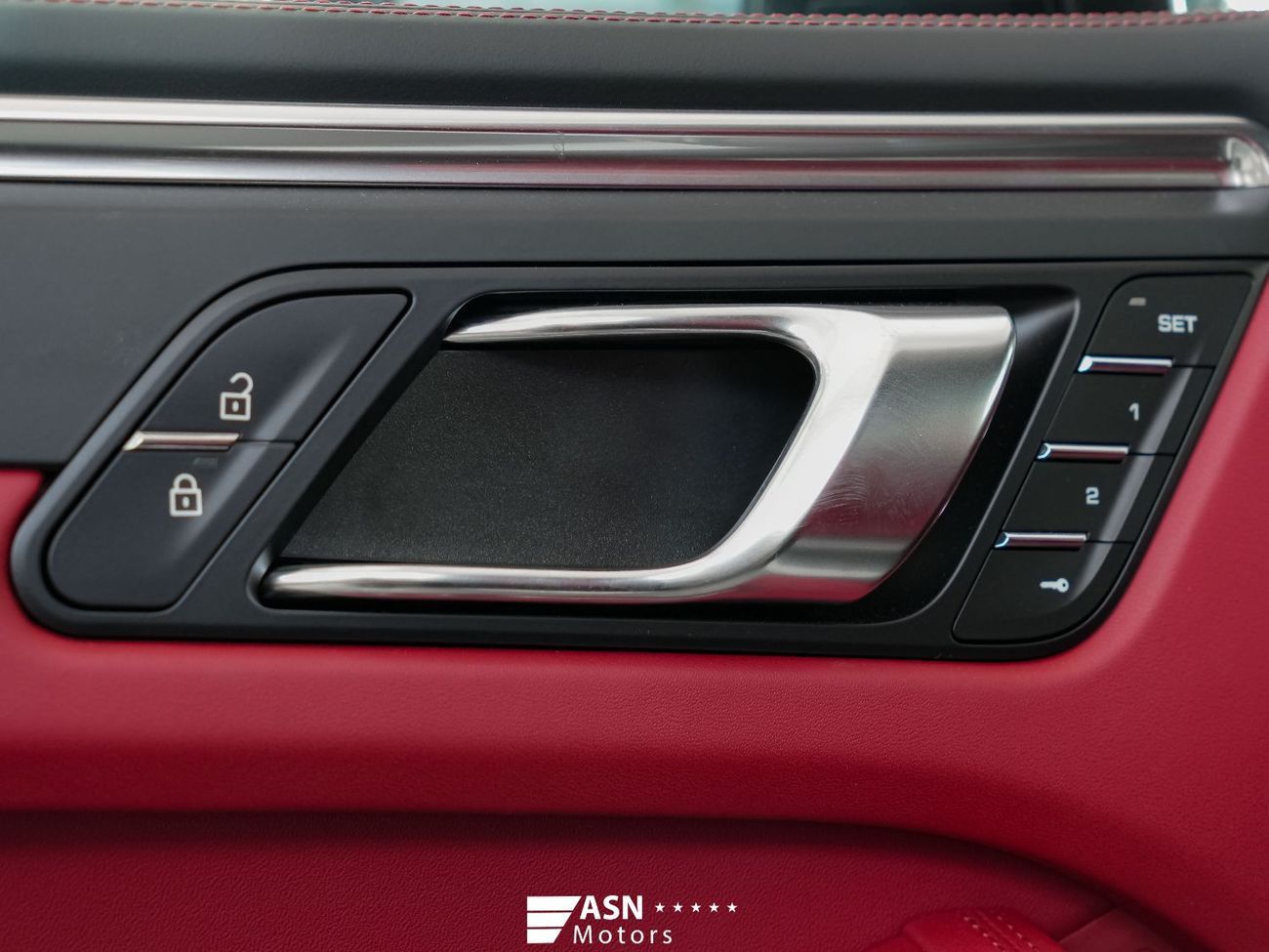 بورش ماكان Pursuing Dreams Edition 2025 2.0 Turbo (Export Price)