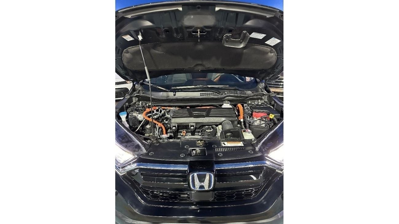 Honda CRV car in perfect condition, 2022 with engine capacity 2 4wd with mileage 6,000 miles