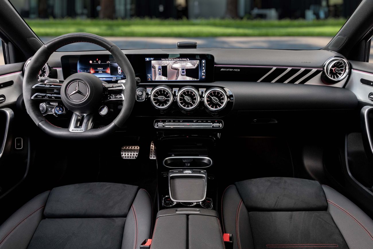 Mercedes-Benz A 35 AMG A35 AMG | 3,232 P.M | 0% Downpayment | Fantastic Condition!