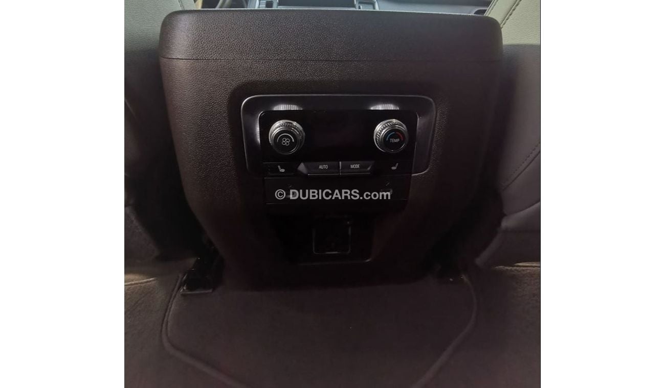 جي أم سي يوكون GMC Yukon SLT -(Diesel) - 2022- Black