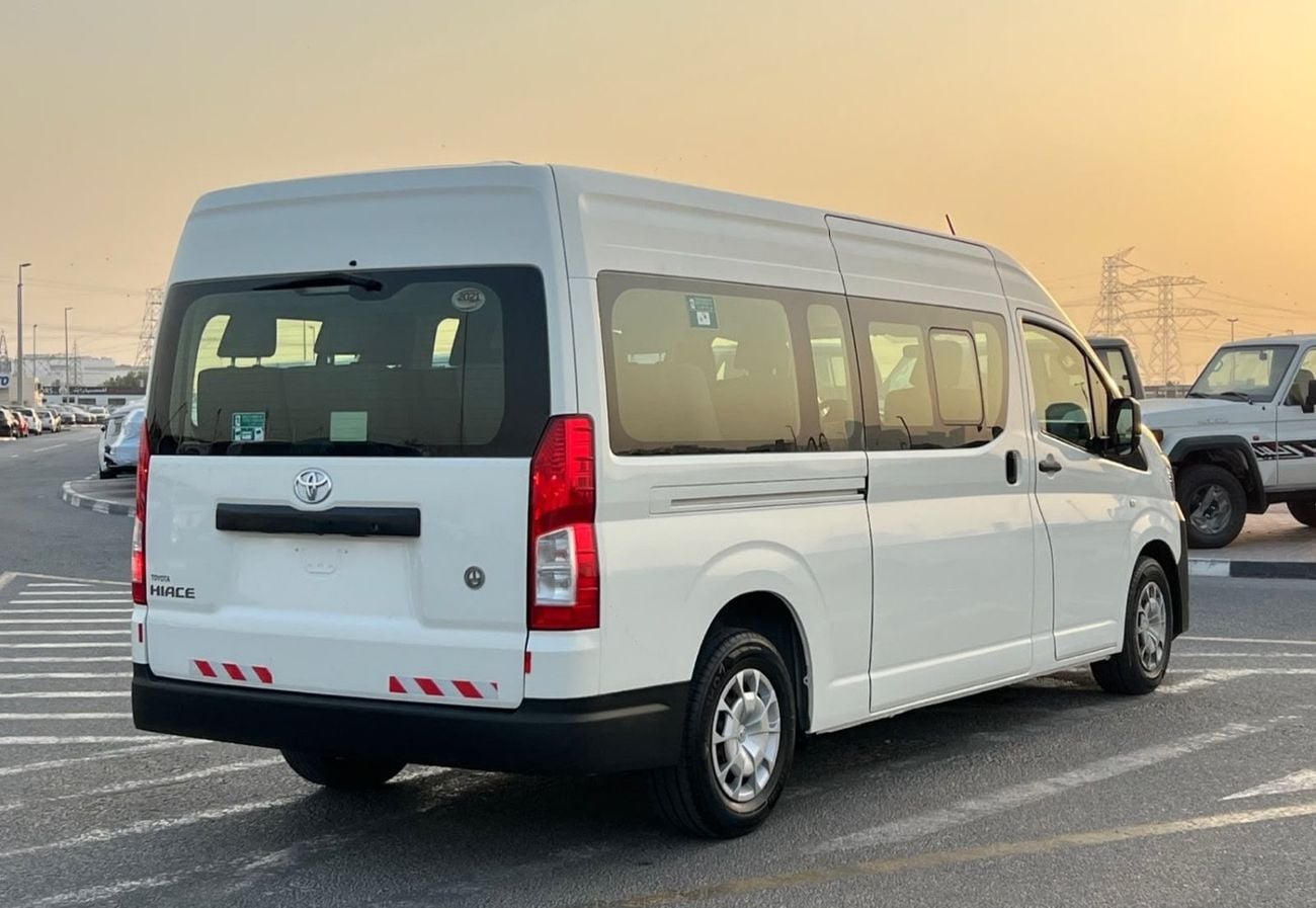 Toyota Hiace 2021 Toyota Hiace 3.5L V6 - Passenger - Manual - Patrol   13 Seater - No Accident -