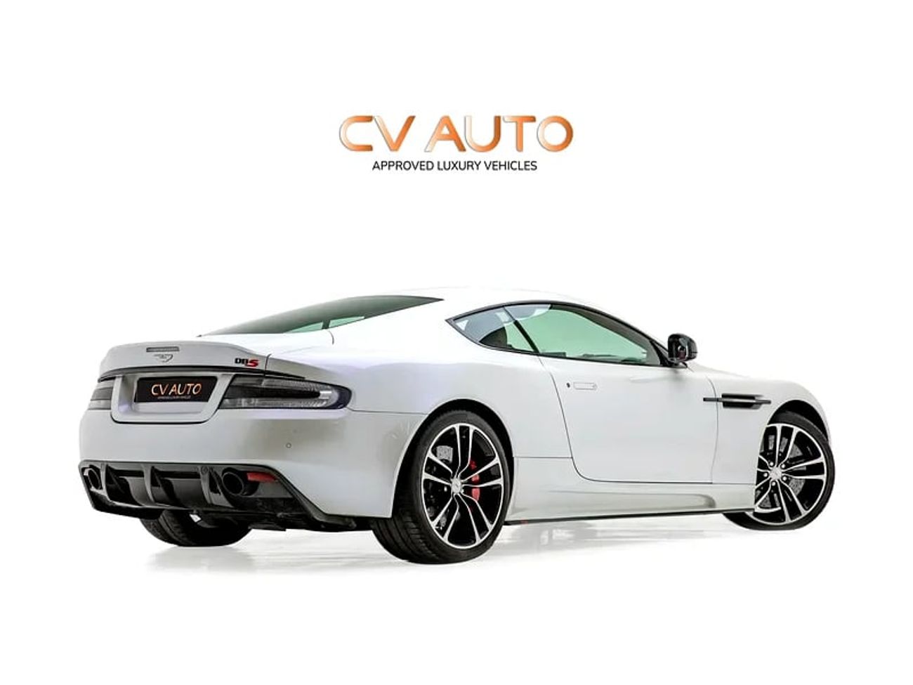 Aston Martin DBS Standard