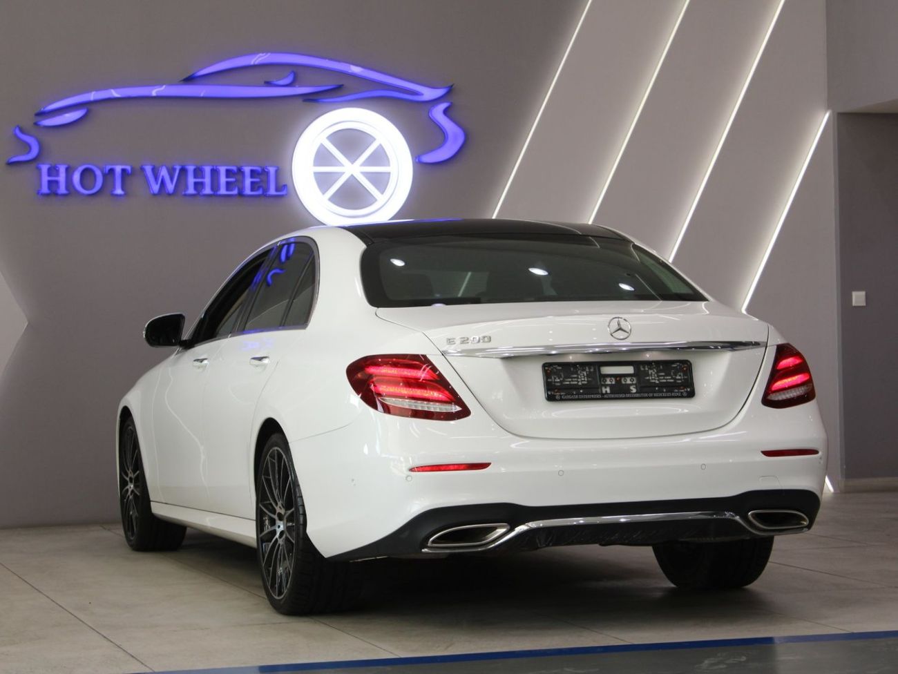 مرسيدس بنز E200 | Fully Loaded