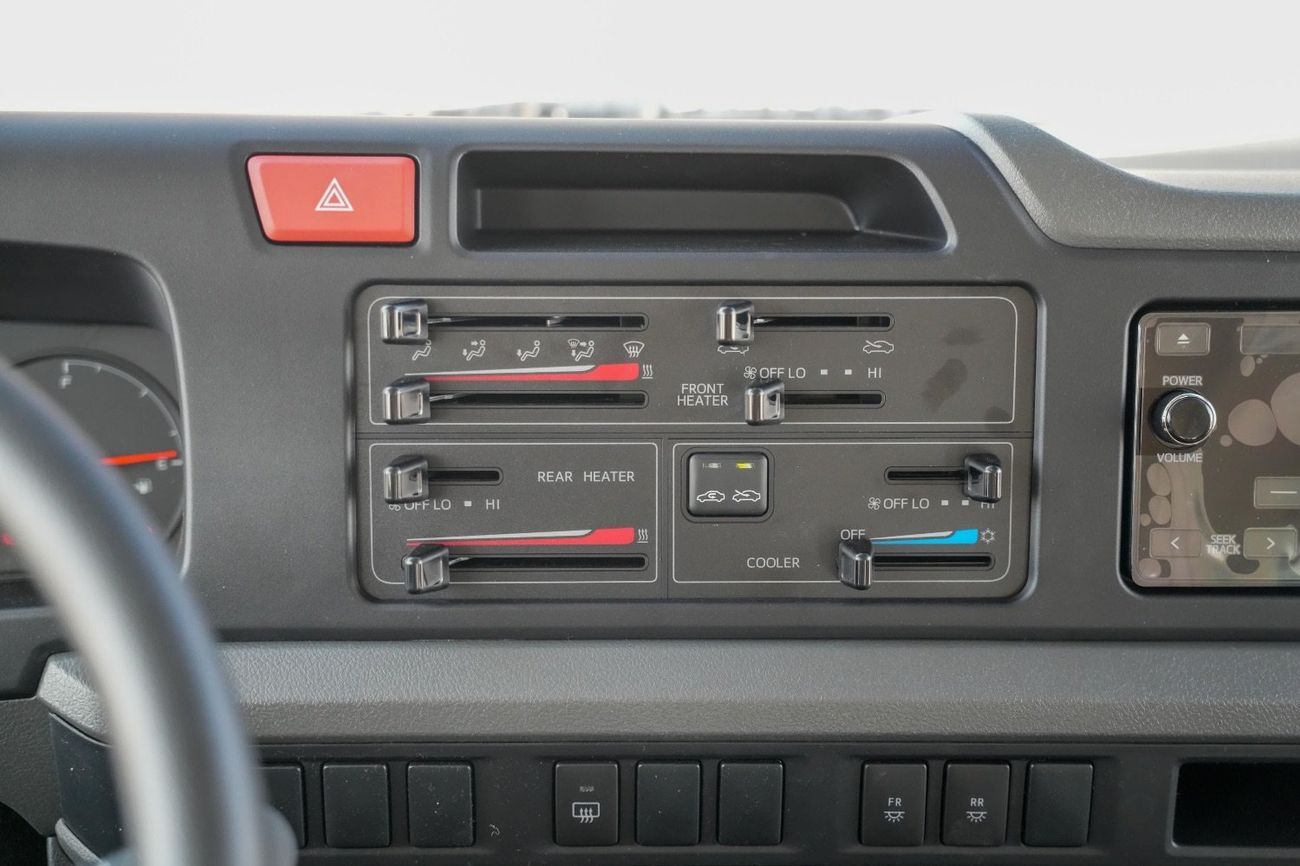 Toyota Coaster 2.7L (23-Seater)