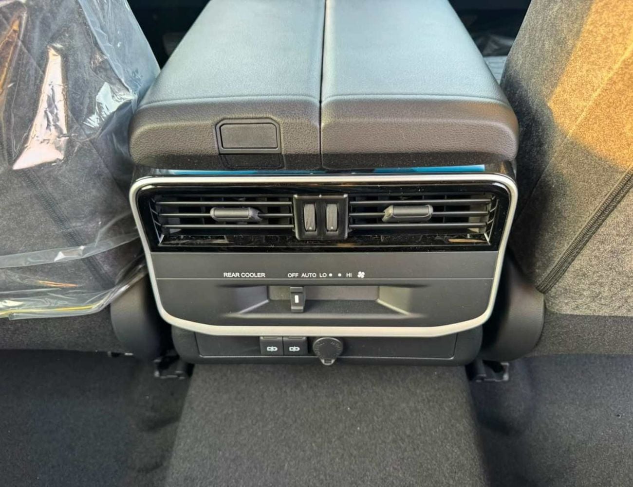 تويوتا لاند كروزر GXR TWIN TURBO || 3.5L PETROL V6 | DRIVER PWR SEAT | SUNROOF | COOL BOX (CODE # GXR3B)