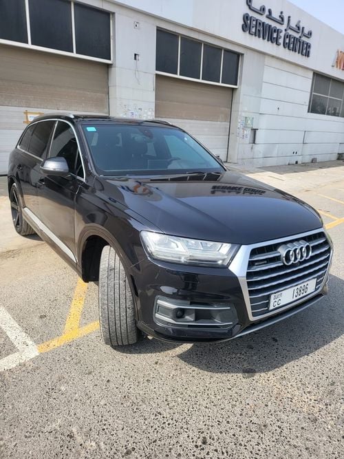 أودي Q7