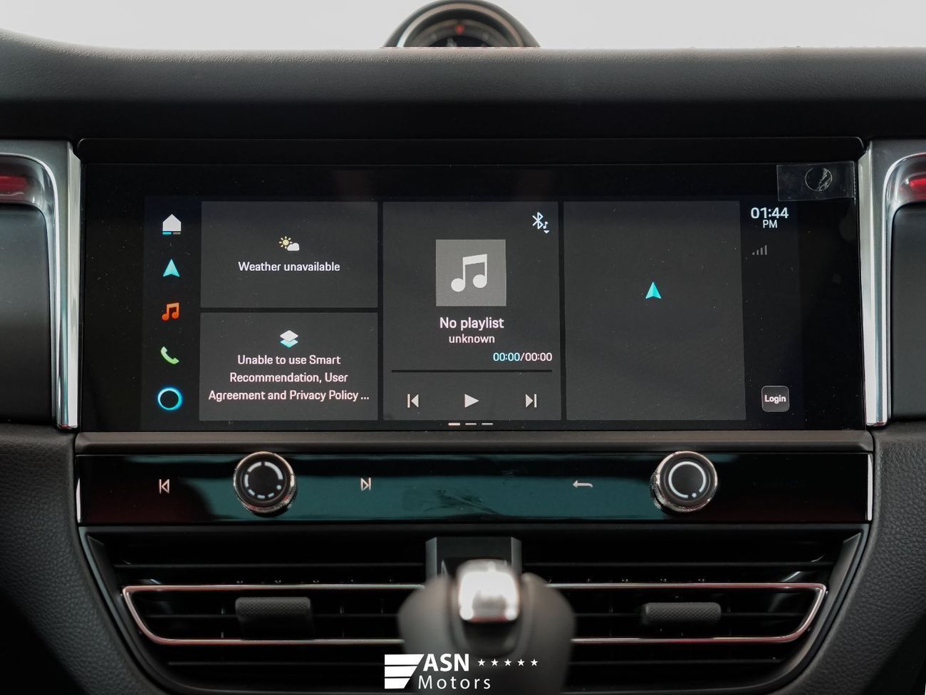 بورش ماكان Pursuing Dreams Edition 2025 2.0 Turbo (Export Price)