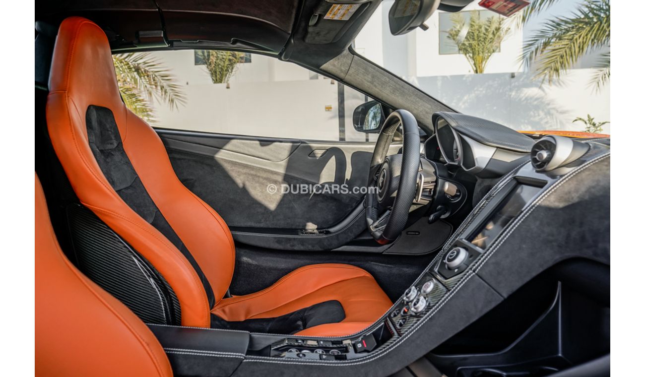 McLaren MP4 12C - Unique Color! - Excellent Condition - AED 6,864 Per Month - 0% DP