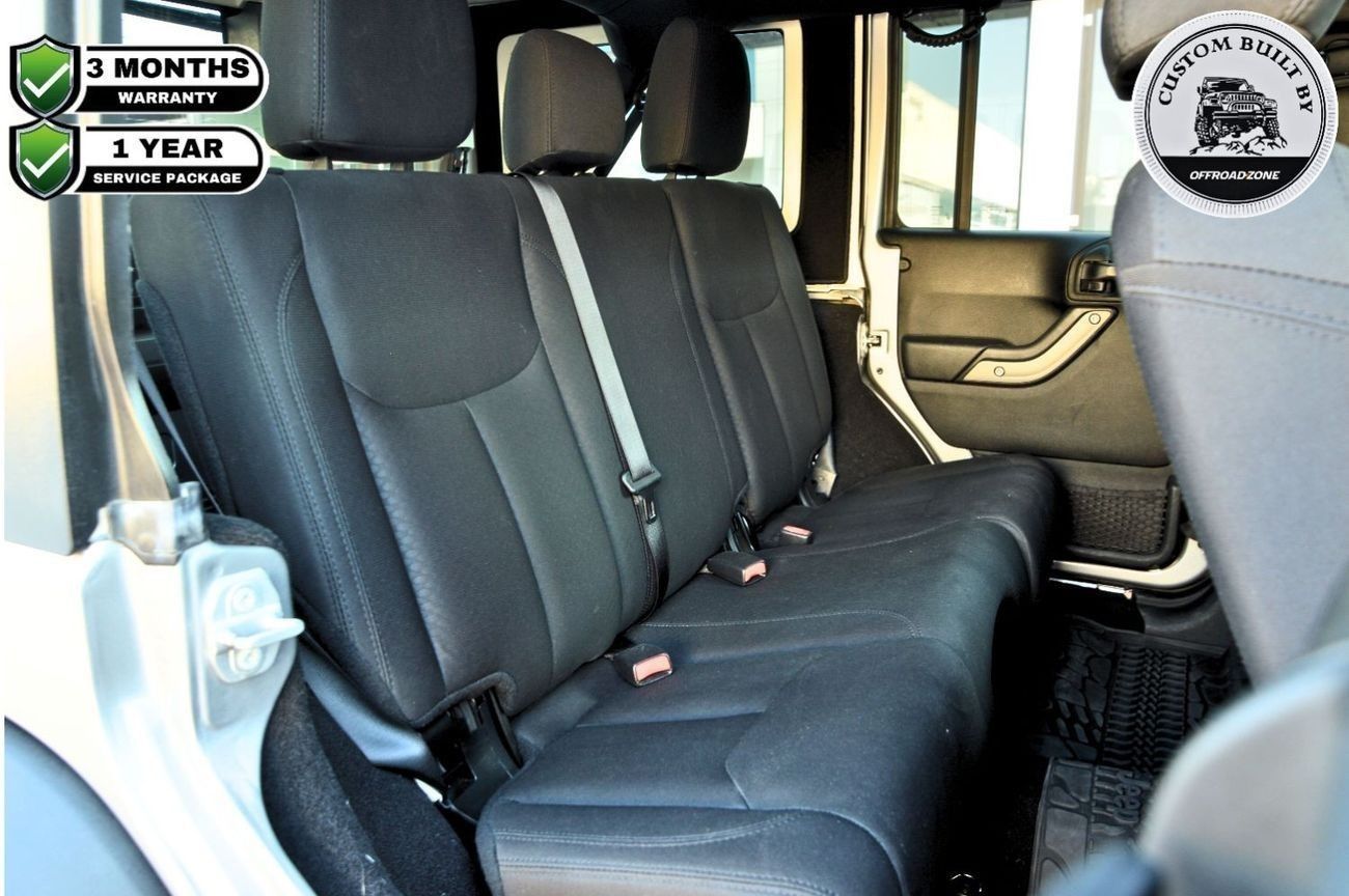 Jeep Wrangler Unlimited Sport 3.6L A/T