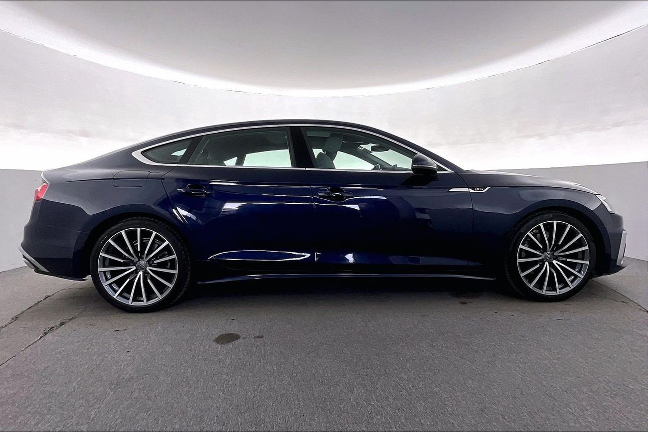 أودي A5 40 TFSI S-Line | National Day Celebration | شامل الضمان | 0 ﺪﻔﻋﺓ ﺃﻮﻟﻯ