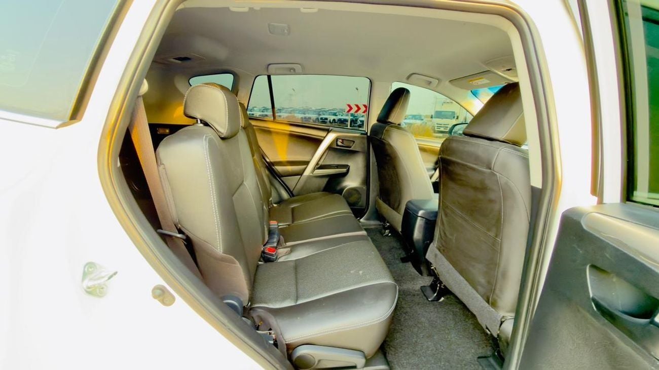 Toyota RAV4 LEATHER SEATS | BACK CAMERA | POWER SEATS | 2.2L DIESEL | 4WD | AUTOMATIC TRANSMISSION | RHD | 2018