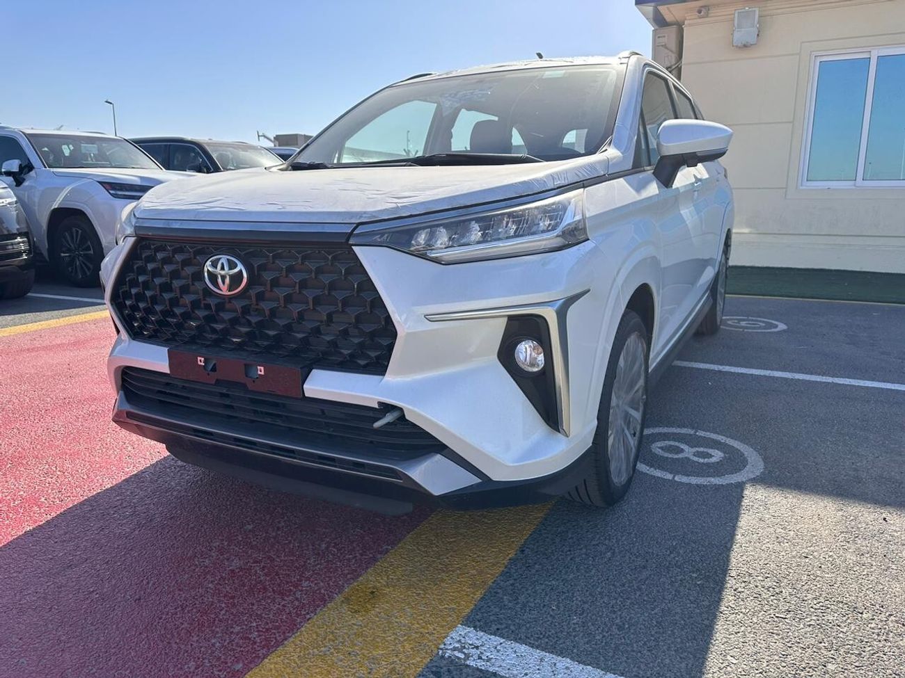 Toyota Veloz 1.5L PET A/T - 24YM  (EXPORT OFFER)