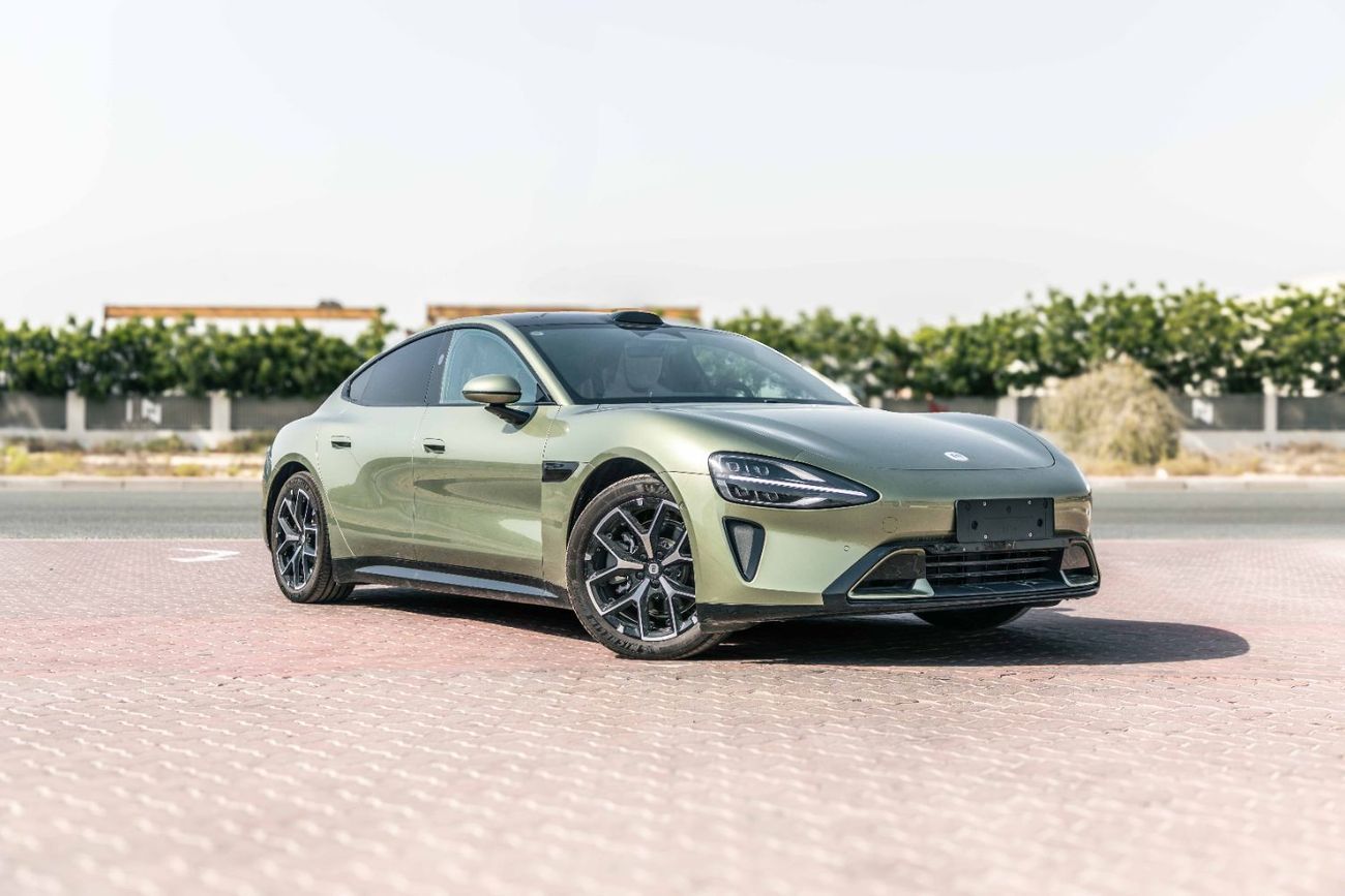 Xiaomi SU7 2024 XIAOMI SU7 PRO - Green inside Grey