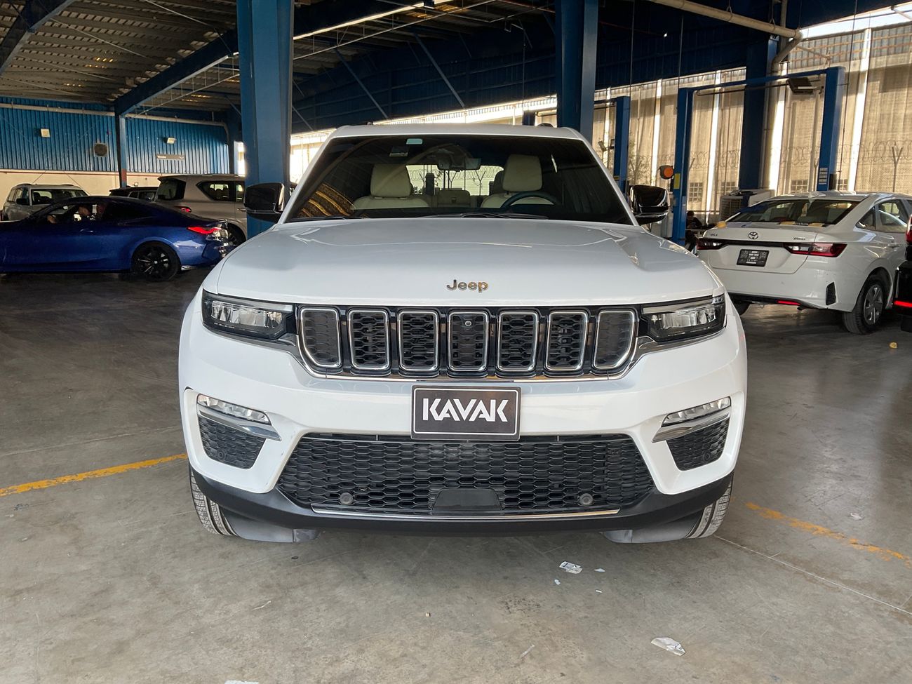 Jeep Grand Cherokee Limited Plus | Guaranteed Warranty | 0 Down Payment