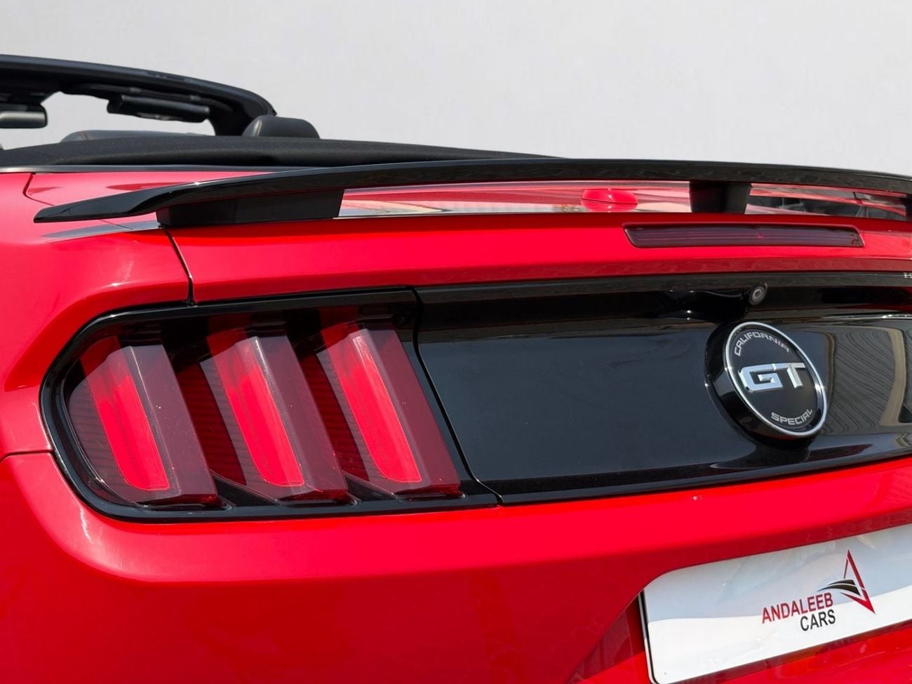 Ford GT STD AED 1,700 P.M | 0% DOWN PAYMENT | FORD MUSTANG GT CALIFORNIA SPECIAL CABRIOLET | 5.0L V8 | 2017
