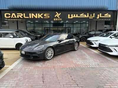 Porsche Panamera 4 3.0L