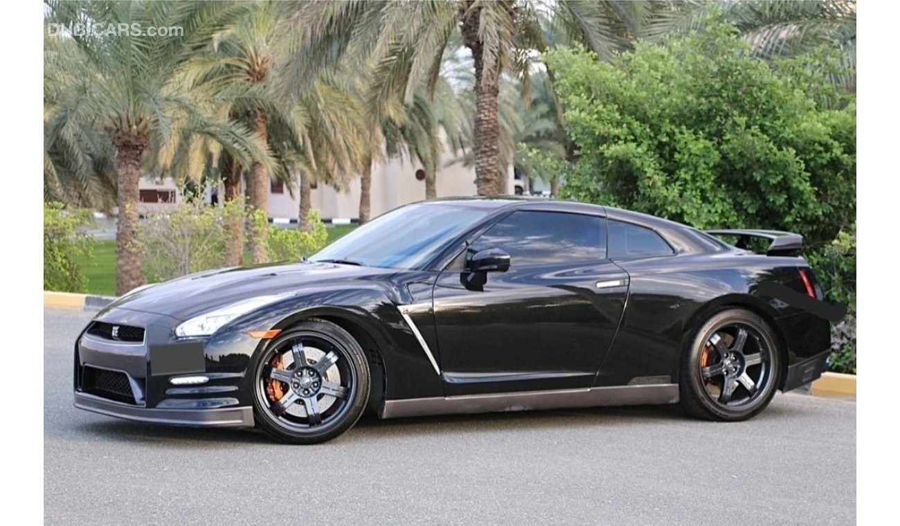 Nissan GTR Std Nissan GT-R 2015 Black Edition CLEAN TITEL ALFA PLUS  full option perfect condition h