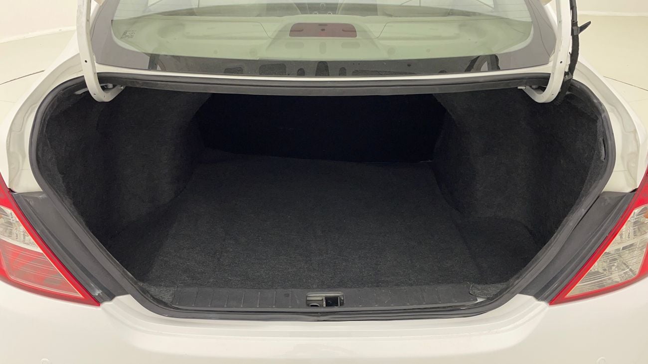 نيسان صني SV 1.5 | بدون دفعة مقدمة | اختبار القيادة في المنزل