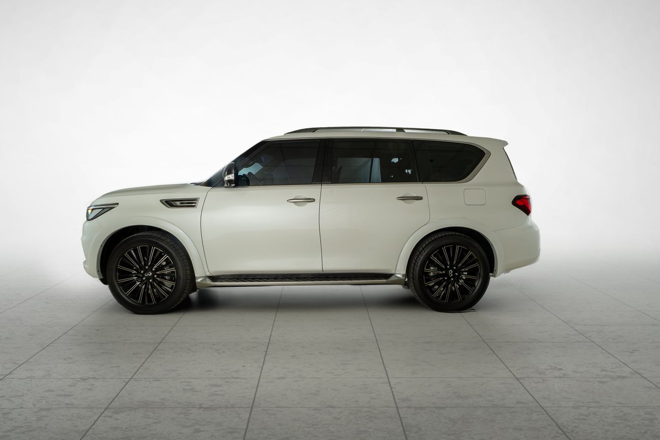 Infiniti QX80 LUXE 5.6