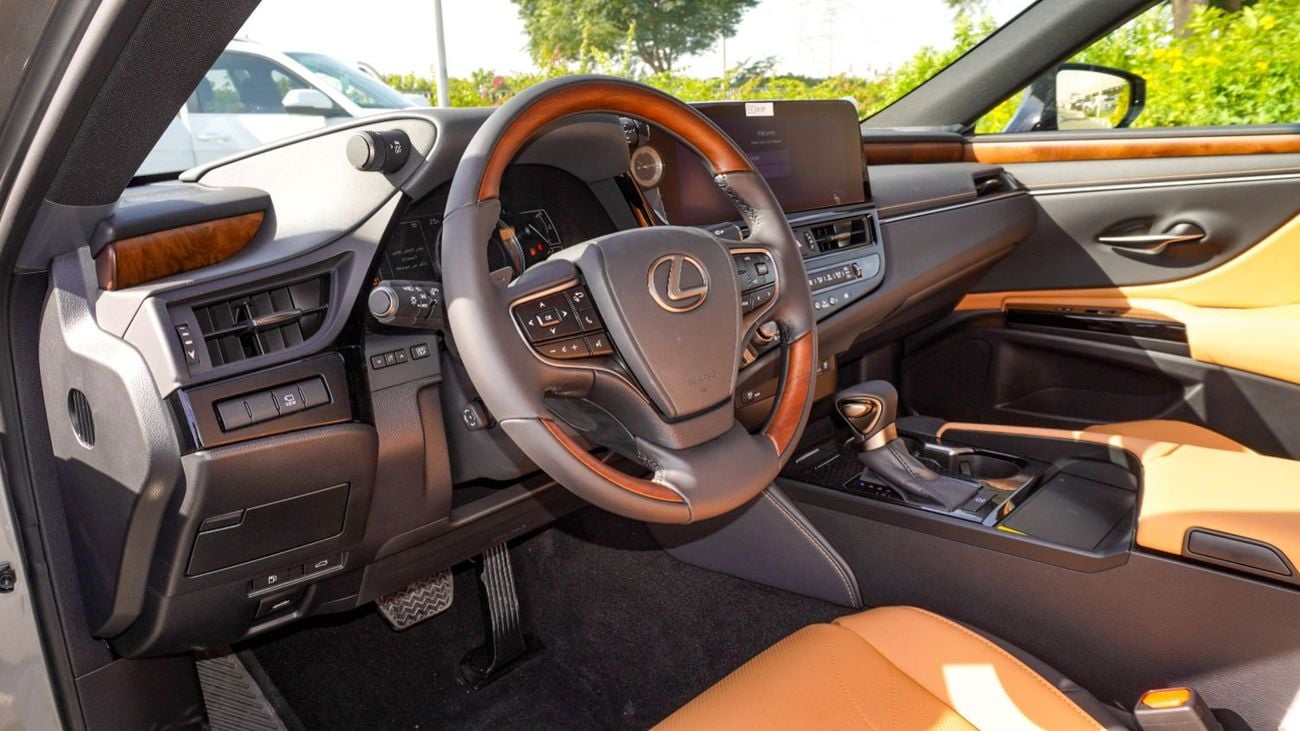 Lexus ES350 ECTAGR037 - 2025 Lexus ES 350 Luxury - 3.5L Petrol Auto - With Panoramic Rf - Sonic Titanium with Ta