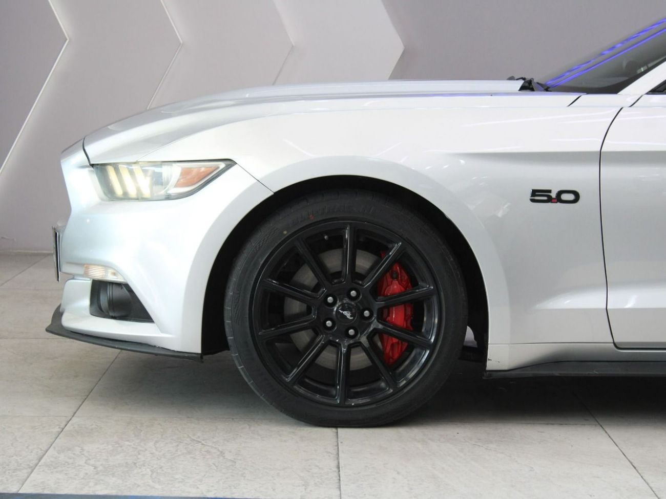 Ford Mustang GT Premium 5.0L V8