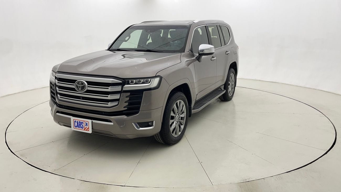 تويوتا لاند كروزر VXR 3.5 | بدون دفعة مقدمة | اختبار القيادة في المنزل
