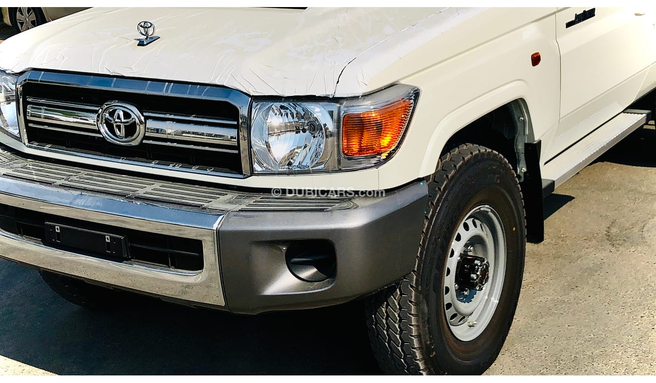 تويوتا لاند كروزر 70 3-DOORS 4.5L DIESEL 2023